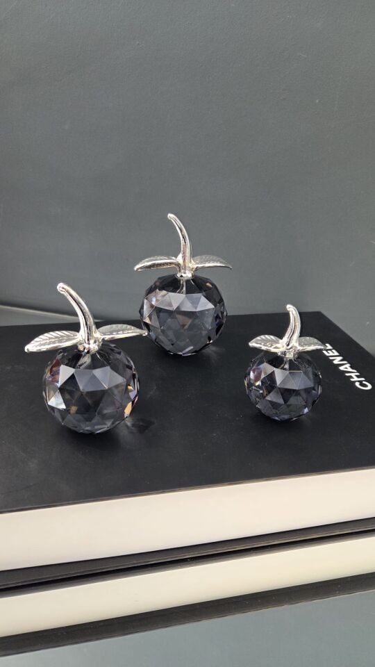 Bera Concept 3'lü Kristal Elma Obje Füme Gümüş