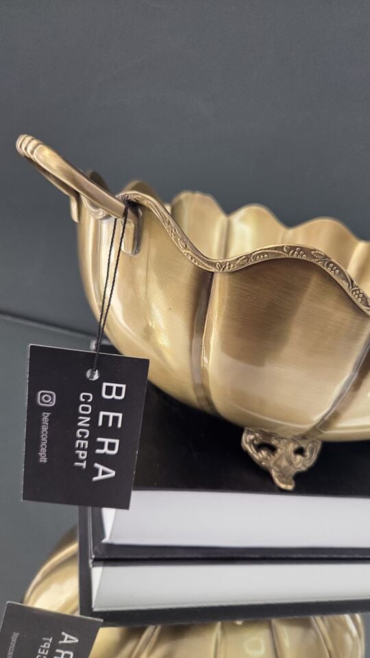 Bera Oval Kulplu Pirinç Saksı