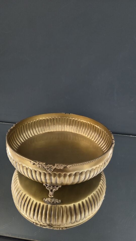 Bera Çizgili Pirinç Saksı