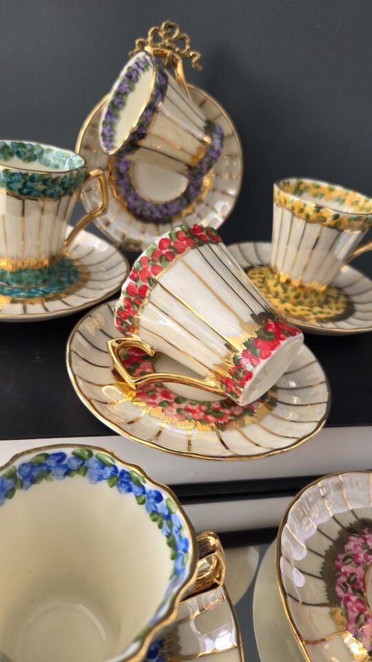 Bera 24 K Altın El Boyama Fincan Takımı