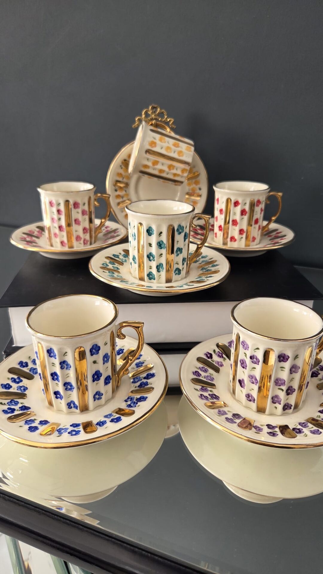 Bera 24 K Altın El Boyama Fincan Takımı