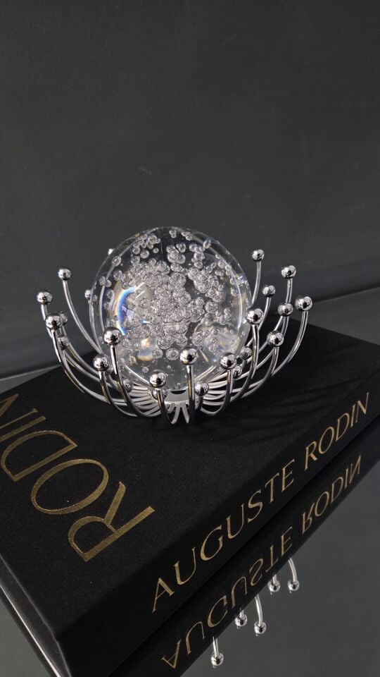 Bera Kristal Tekli Küre Gümüş