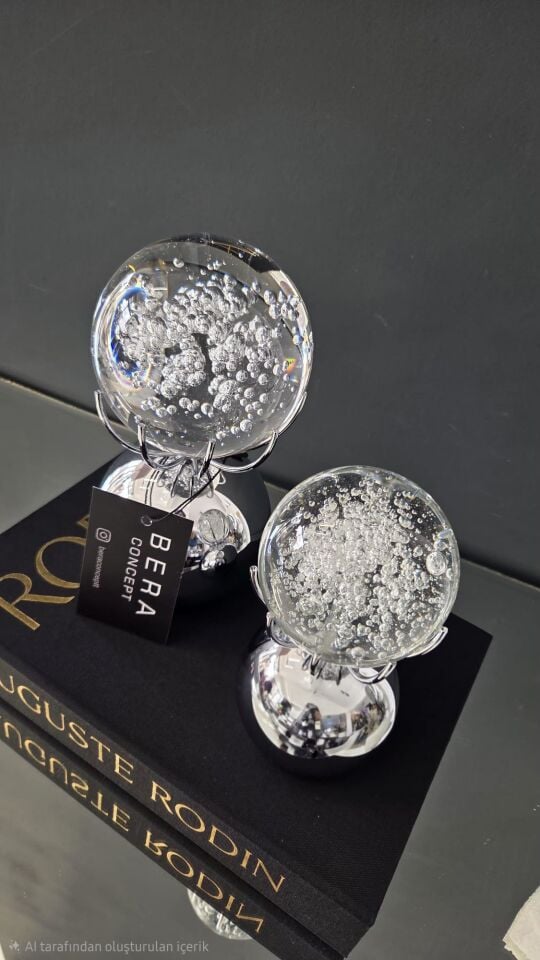 Bera 2'li Metal Gövde Kristal Küre Gümüş