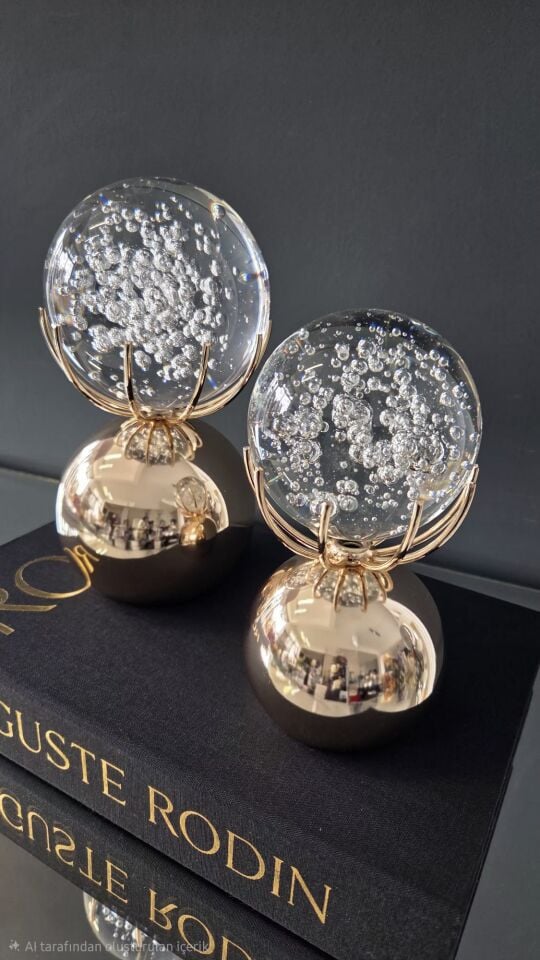 Bera 2'li Metal Gövde Kristal Küre Gold