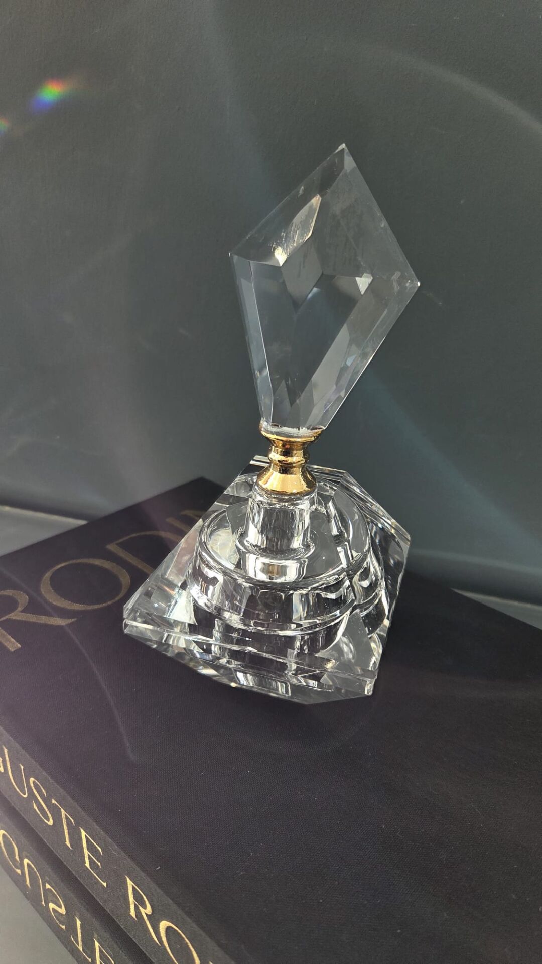 Bera Kristal Dekoratif Parfüm Şişesi Şeffaf