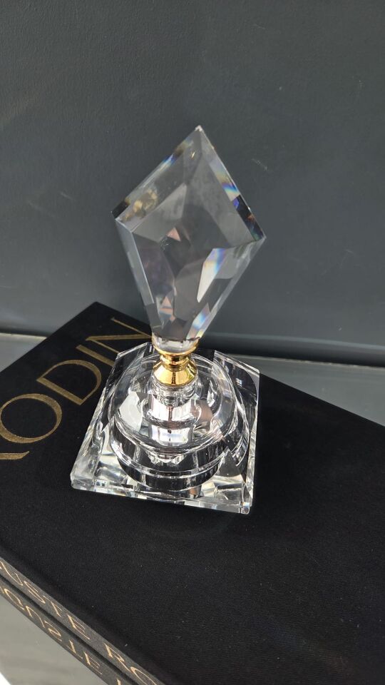 Bera Kristal Dekoratif Parfüm Şişesi Şeffaf