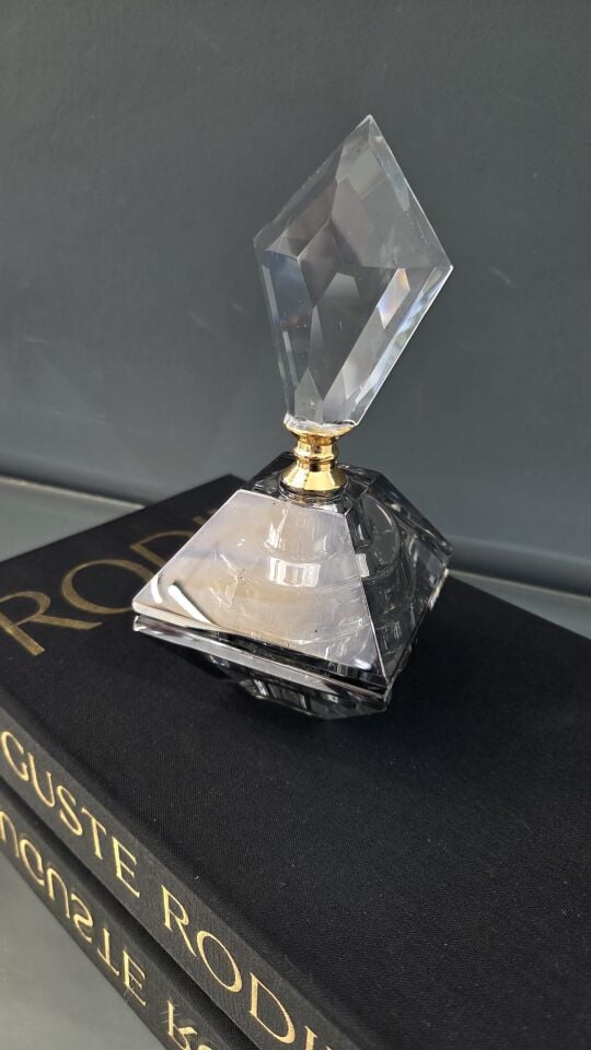 Bera Kristal Dekoratif Parfüm Şişesi Füme