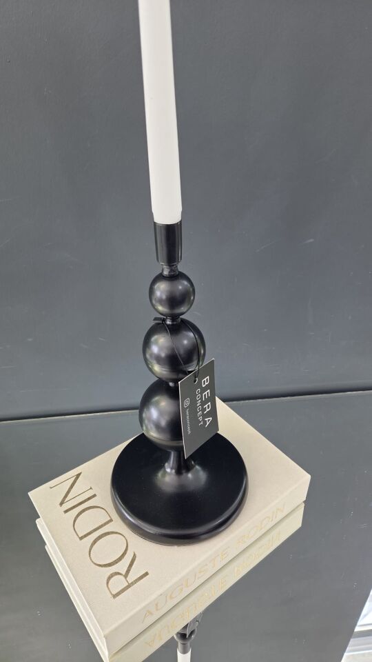 Bera Siyah Tekli Şamdan