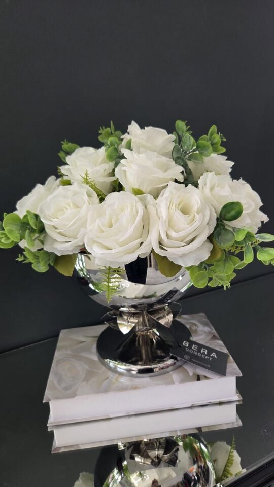 Bera Gümüş Saksı Çiçek Aranjmanı