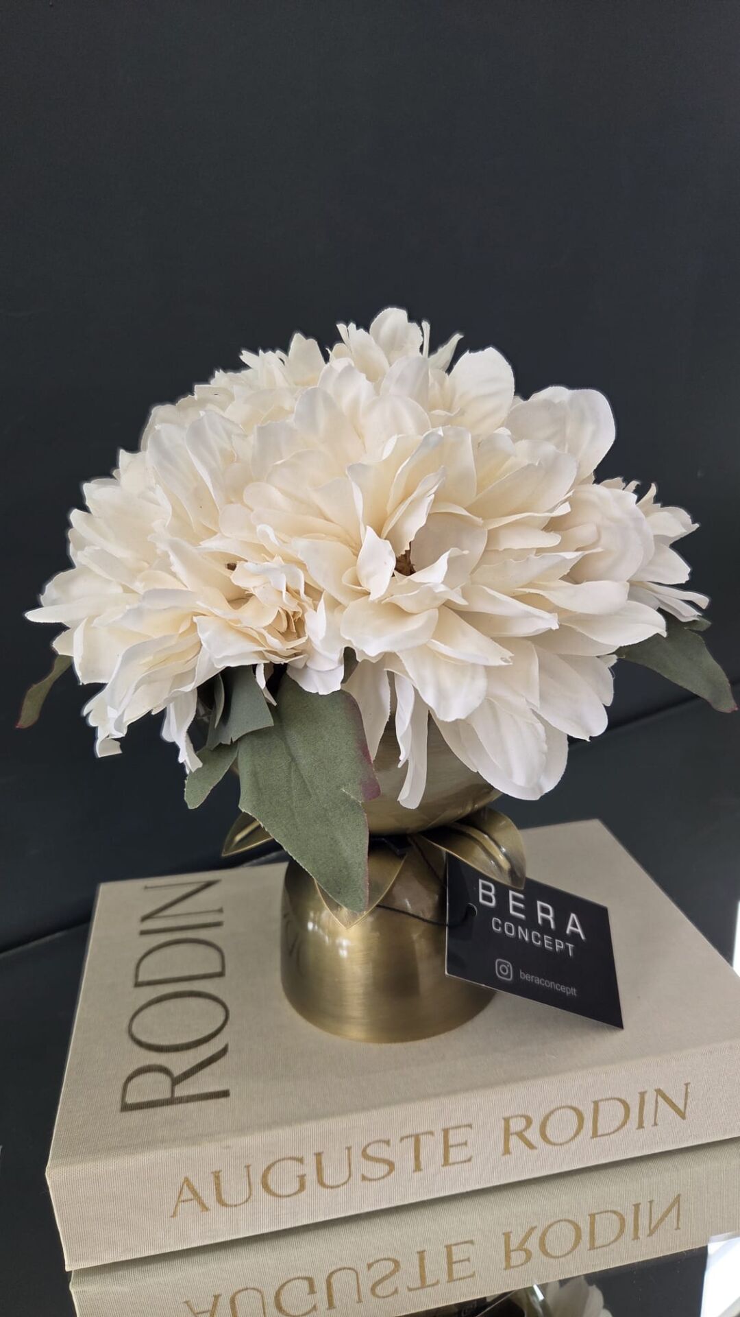 Bera Eskitme Palmiye Saksı Çiçek Aranjmanı