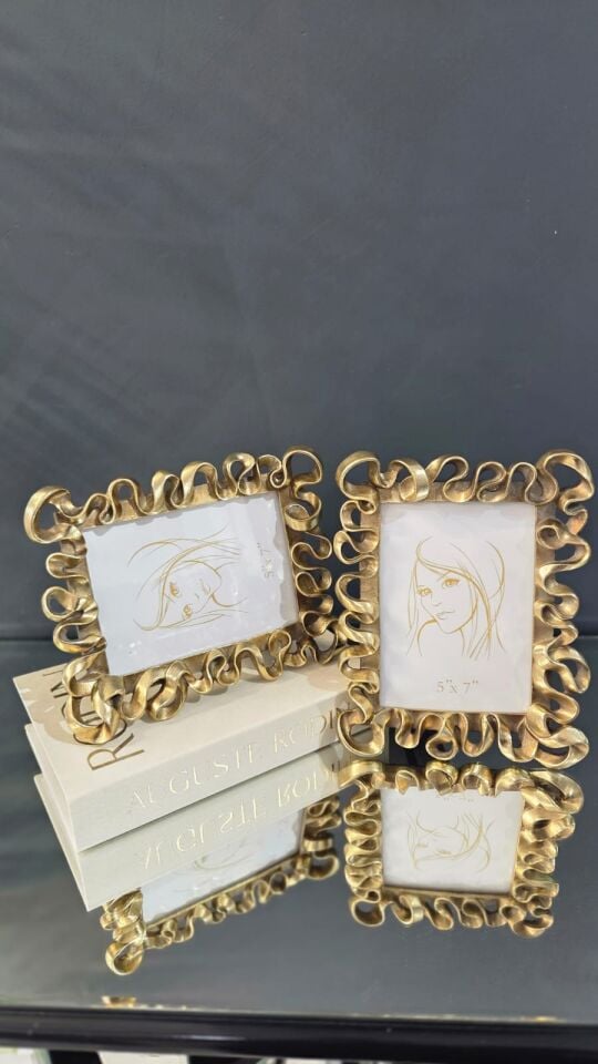 Bera Polyester Döküm Çerçeve